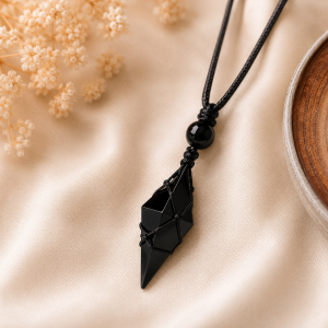obsidienne flèche noir pendentif