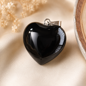 pendentif coeur obsidienne