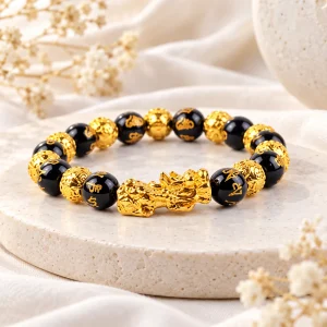 Bracelet Pixiu en métal doré, perles d'obsidienne gravées du mantra et billes ciselées